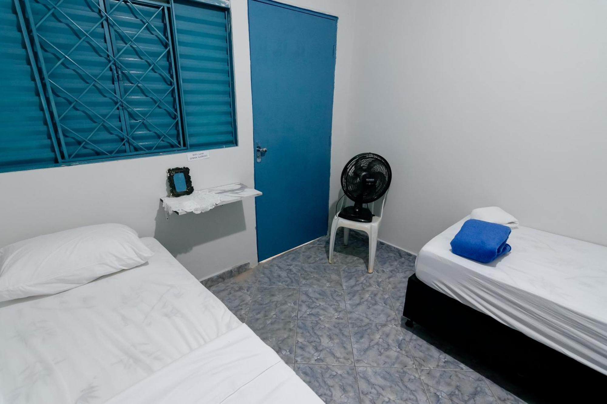 Hotel Pousada Roosevelt Quarto 04 - Pousada Central Prox Rodoviaria E Dist Industrial Uberlândia Esterno foto
